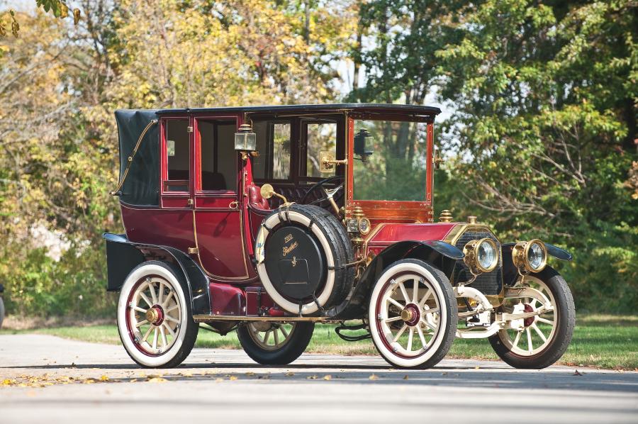 Peerless Landaulet by Brewster '1910